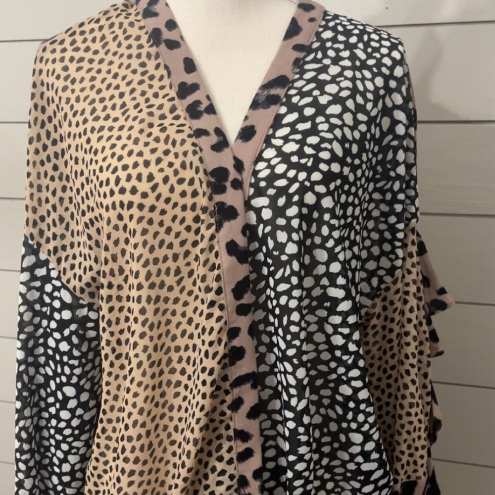 Umgee Leopard Print Blouse in Black, White, and Tan